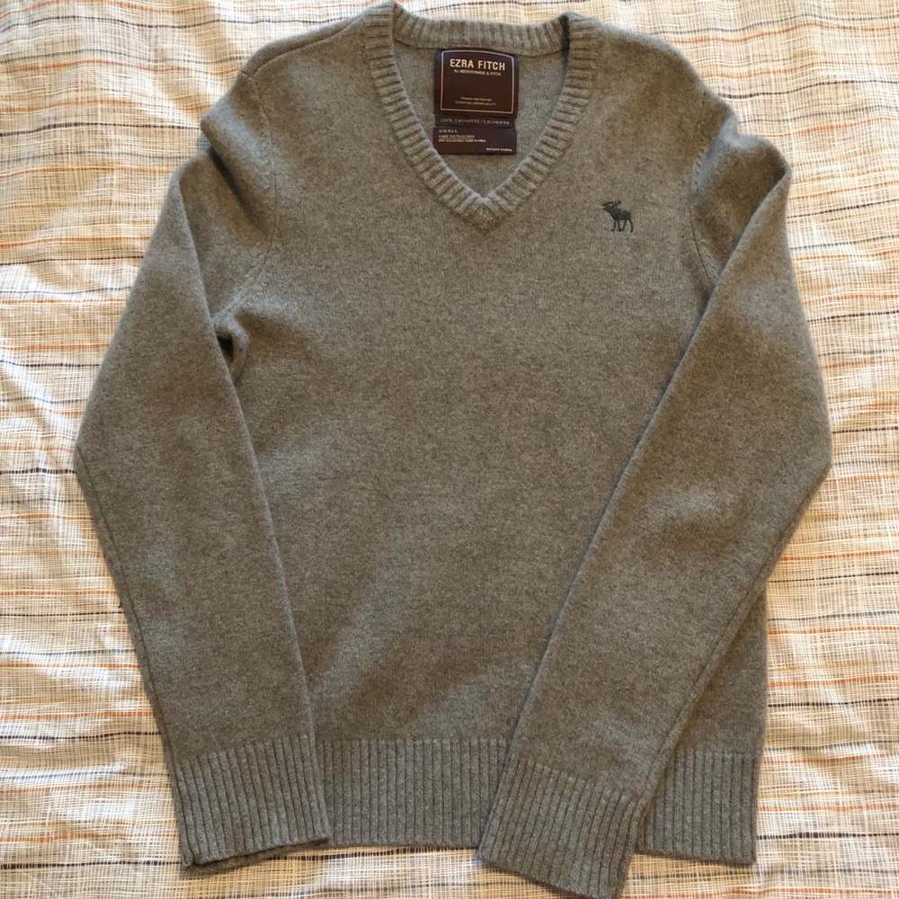 Ezra Fitch Men’s Cashmere Sweater